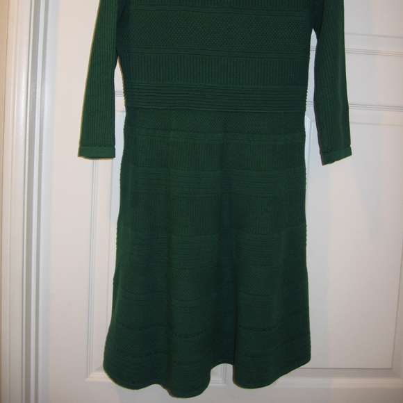 Eliza J Sweater Dress - Picture 3 of 3